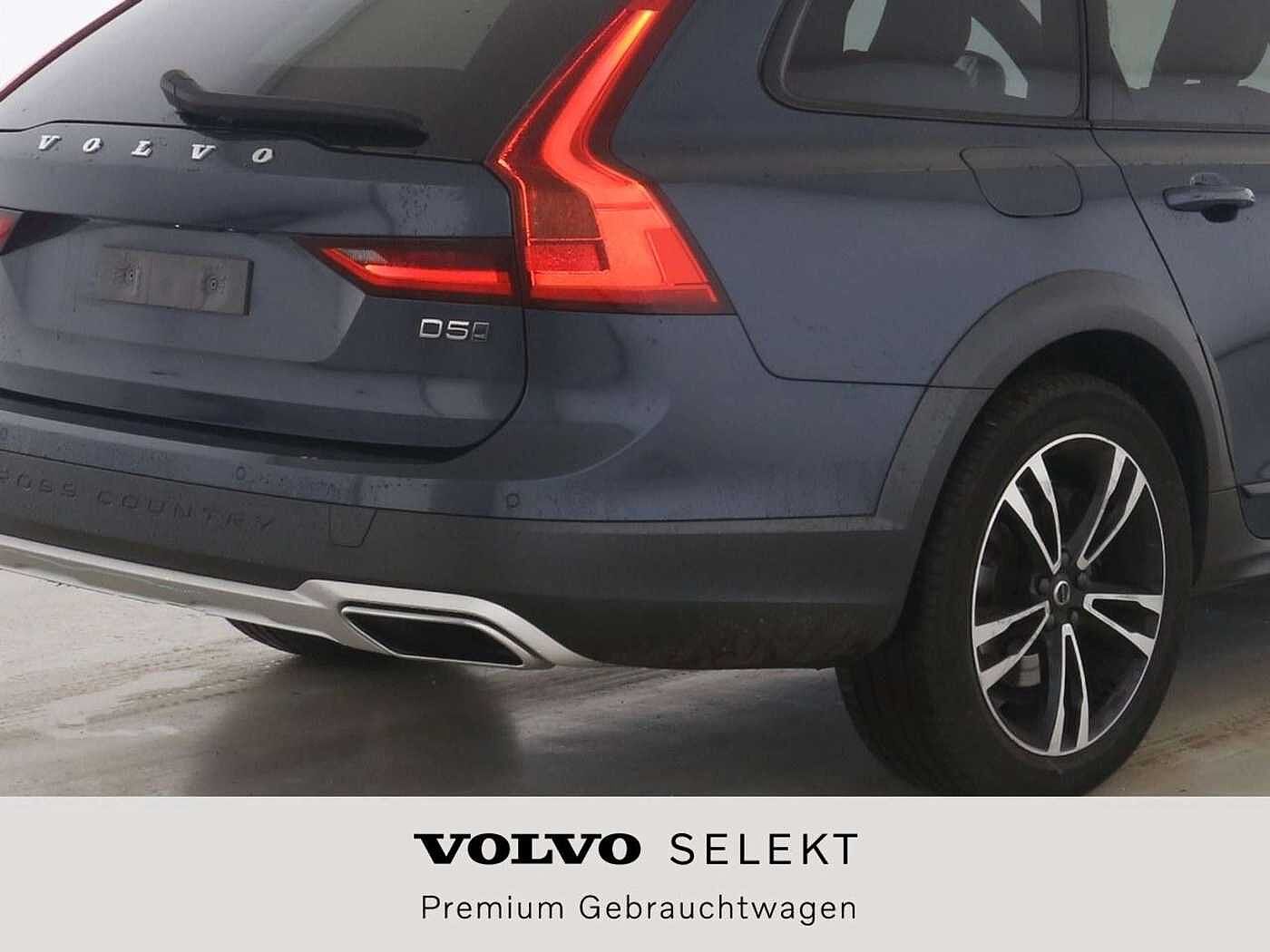 Volvo  V90 D5 Cross Country Pro AWD ACC*StdHzg*360°