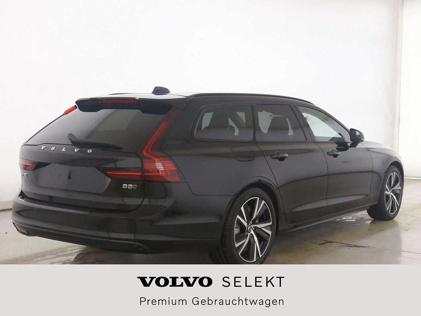 Volvo  Ultimate Dark*AWD*LuftFW*Bowers*Standh*Alarm