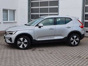 Volvo  XC40 Core Recharge Plug-In Hybrid 2WD