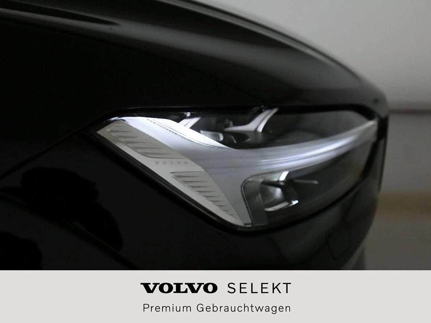 Volvo  Ultimate Dark AWD*AHZV*Bowers*LuftFW*22Zoll